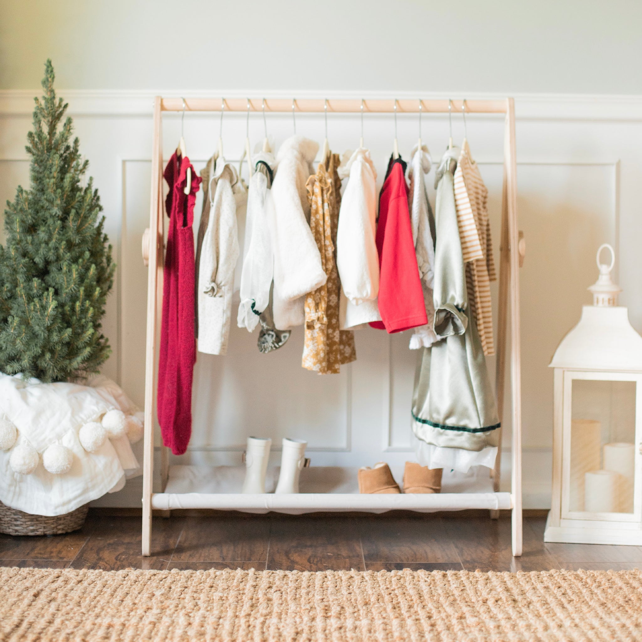 Kids Clothes Rack
